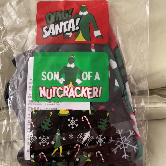 Ever Spring Holiday Hand Care Set & ELF masks - Picture 7 of 7